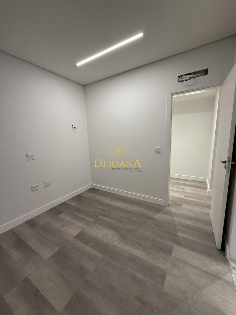 Apartamento, Centro, 4 Quartos, 3 Vagas, 4 Suítes