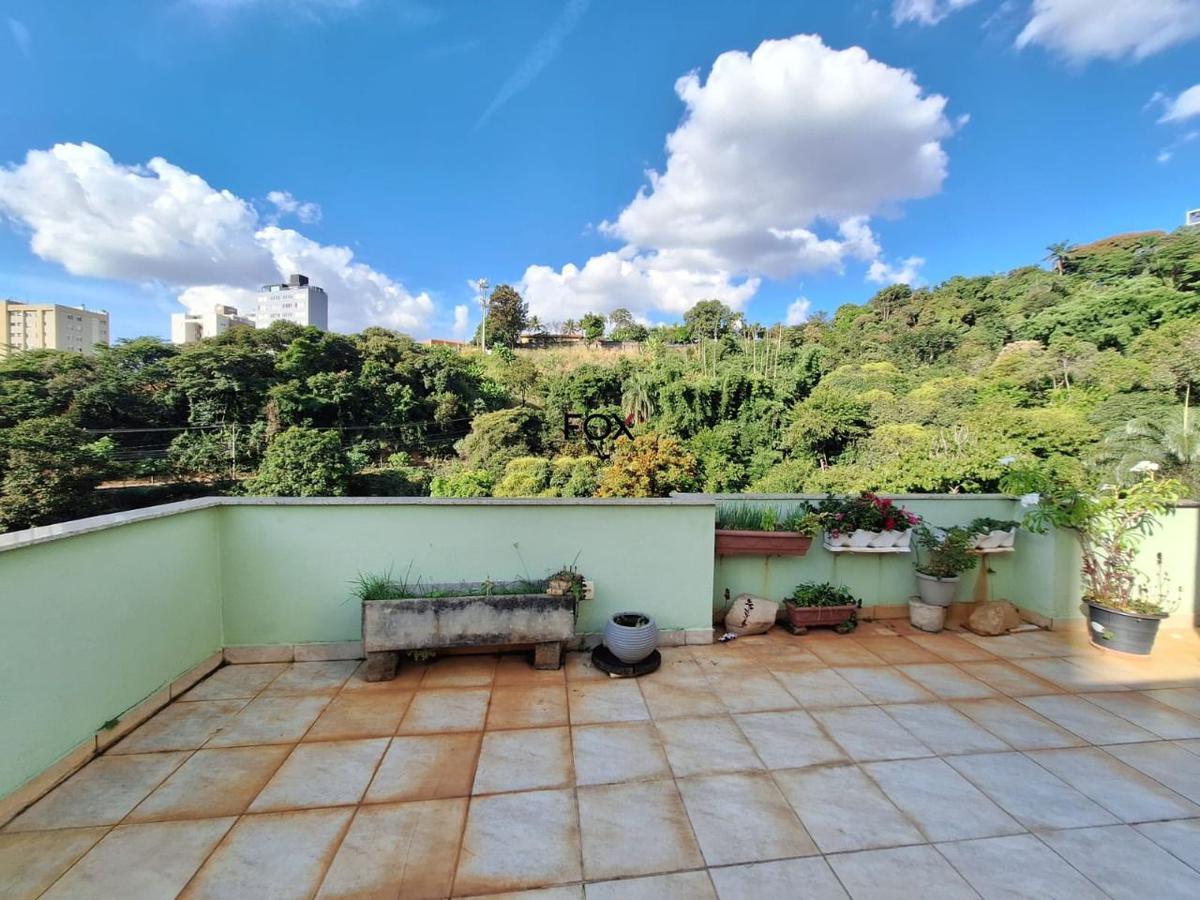 Cobertura, Luxemburgo, 4 Quartos, 3 Vagas, 1 Suíte