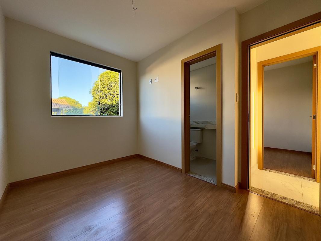 Cobertura, Santa Branca, 3 Quartos, 2 Vagas, 1 Suíte