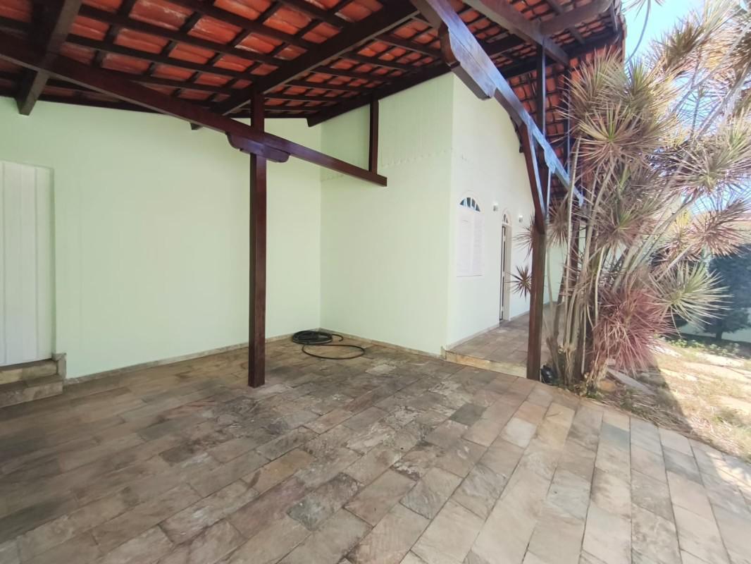 Casa, Alípio de Melo, 5 Quartos, 4 Vagas, 2 Suítes