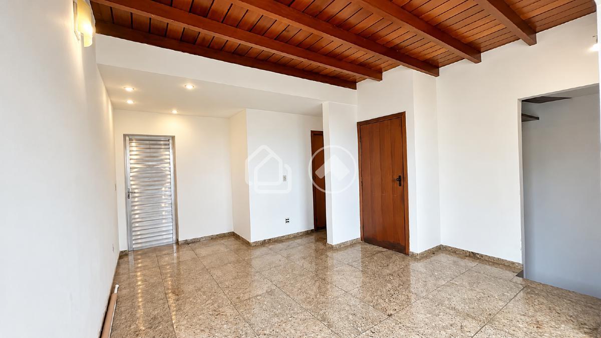 Cobertura, Estoril, 5 Quartos, 3 Vagas, 2 Suítes