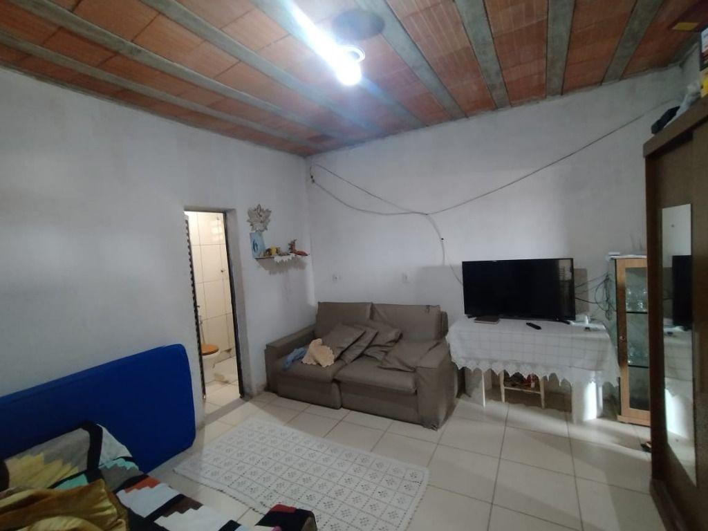 Casa, São José, 1 Quarto, 0 Vaga