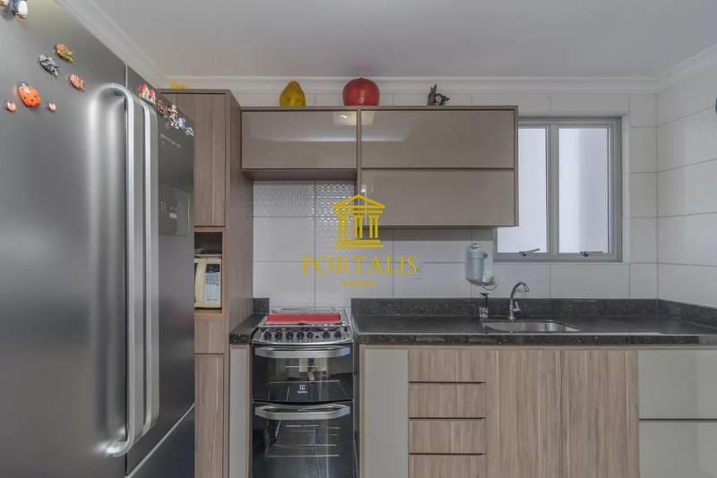 Apartamento, Floresta, 3 Quartos, 2 Vagas, 1 Suíte
