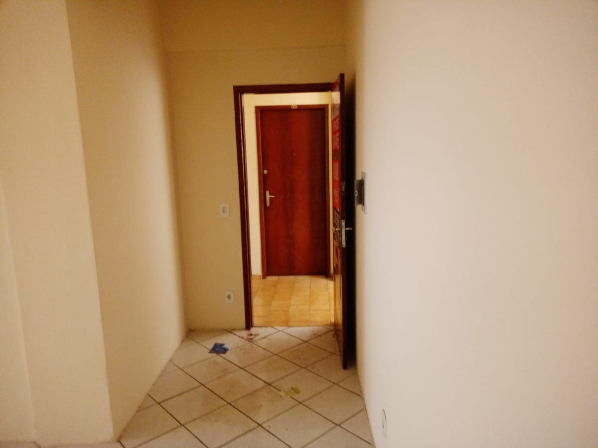 Sala, Floresta, 0 Quarto, 2 Vagas
