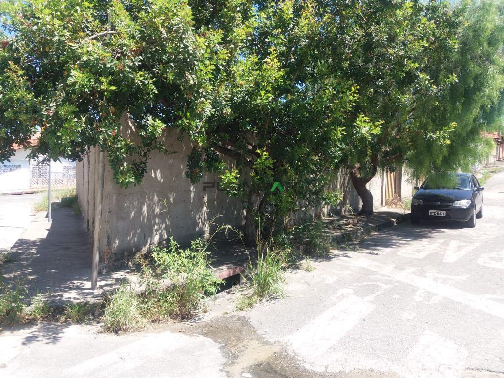 Lote, Conjunto Habitacional Bueno Franco, 0 Quarto, 0 Vaga