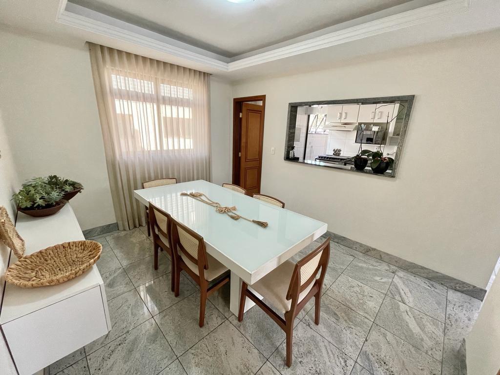 Cobertura, São José, 4 Quartos, 4 Vagas, 2 Suítes