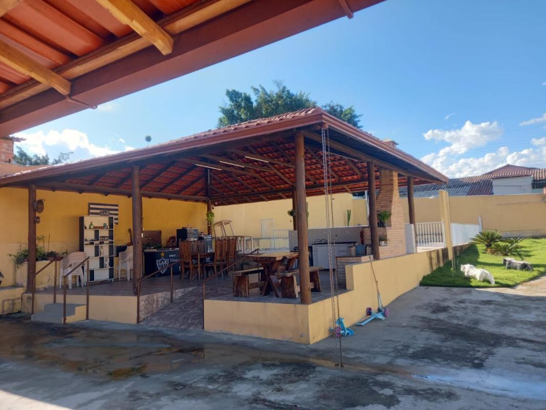 Casa, Dumaville, 3 Quartos, 10 Vagas, 1 Suíte