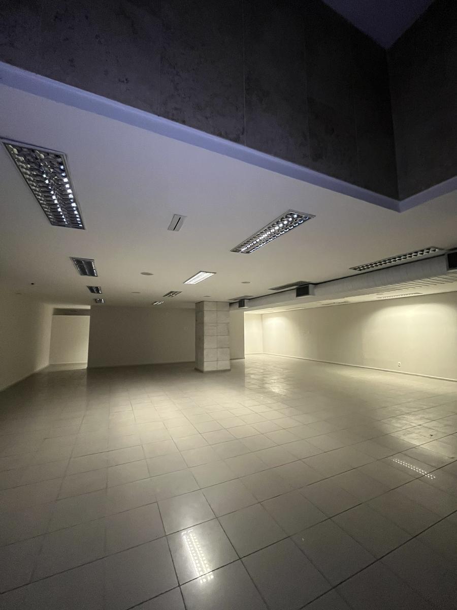 Prédio, Centro, 5 Quartos, 23 Vagas