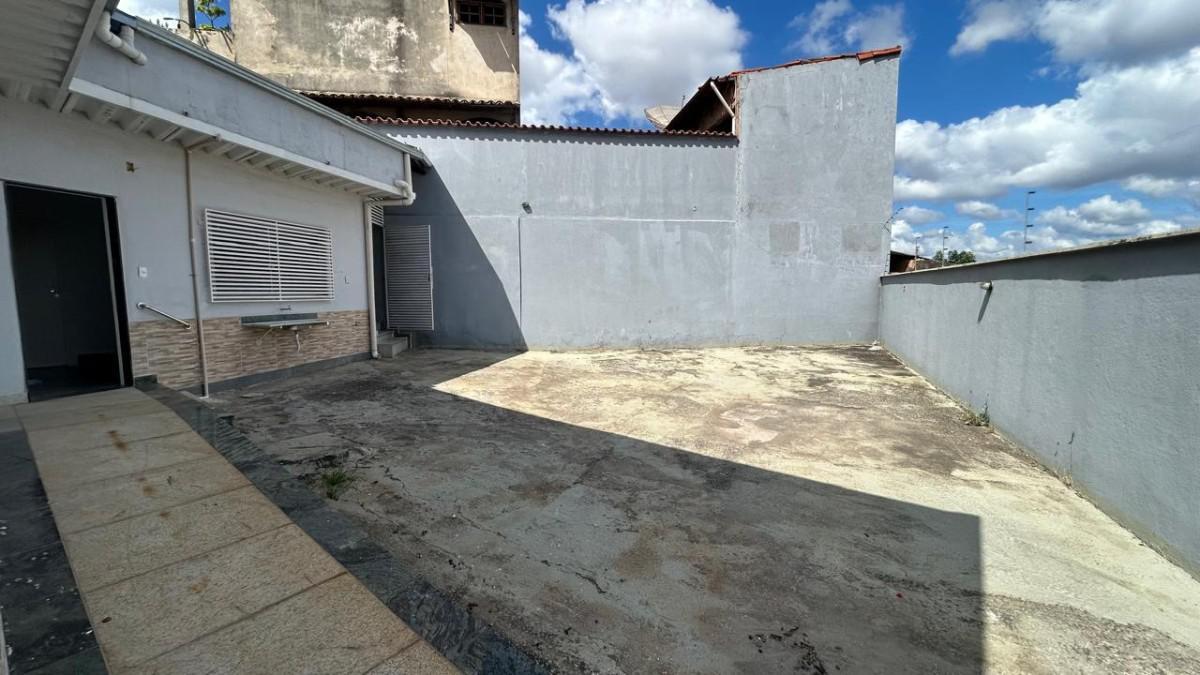 Casa, Cachoeirinha, 4 Quartos, 4 Vagas