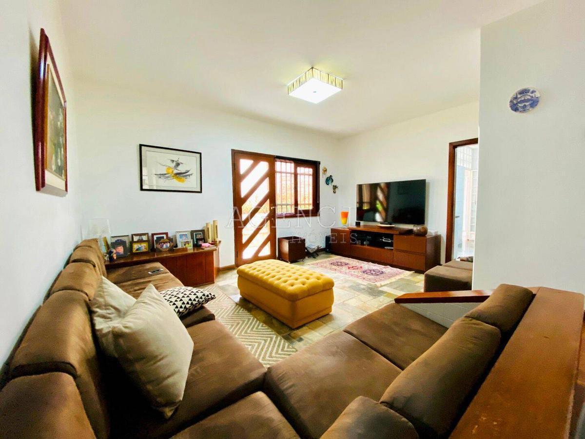 Casa, Bandeirantes (pampulha), 4 Quartos, 0 Vaga, 1 Suíte