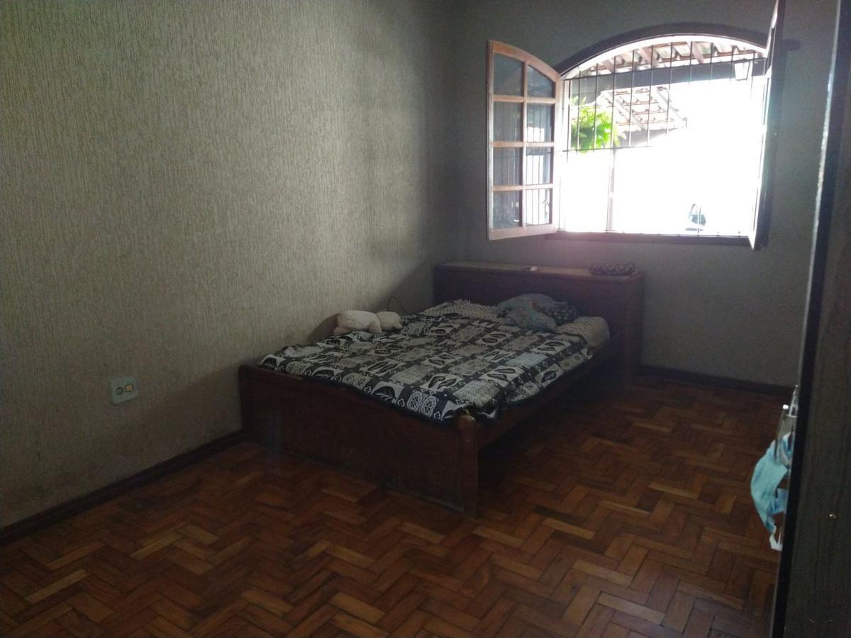 Casa, Pedra Azul, 3 Quartos, 5 Vagas