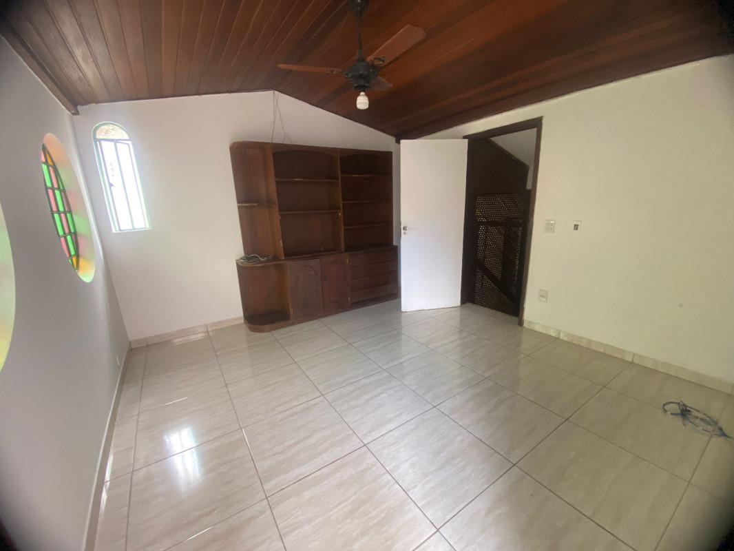 Casa, Floresta, 4 Quartos, 4 Vagas, 1 Suíte