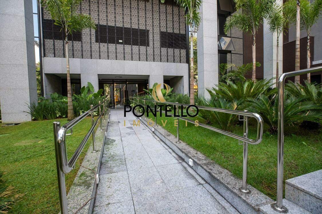 Apartamento, Centro, 4 Quartos, 4 Vagas, 2 Suítes