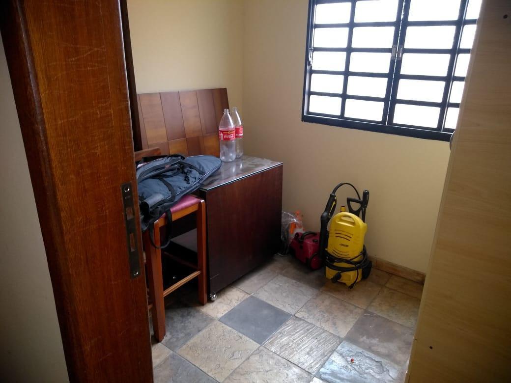 Casa, Santa Terezinha, 4 Quartos, 4 Vagas, 1 Suíte