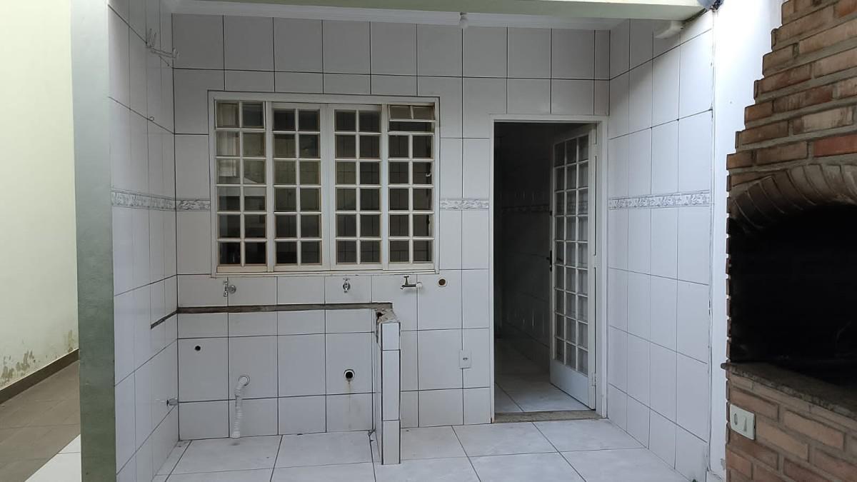 Casa, Boa Vista, 3 Quartos, 2 Vagas, 1 Suíte