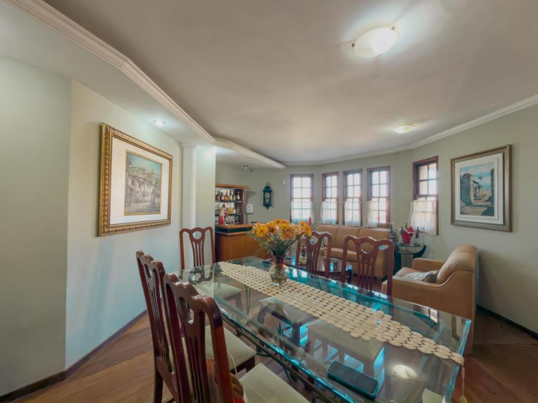 Casa, Alto dos Pinheiros, 4 Quartos, 4 Vagas, 1 Suíte