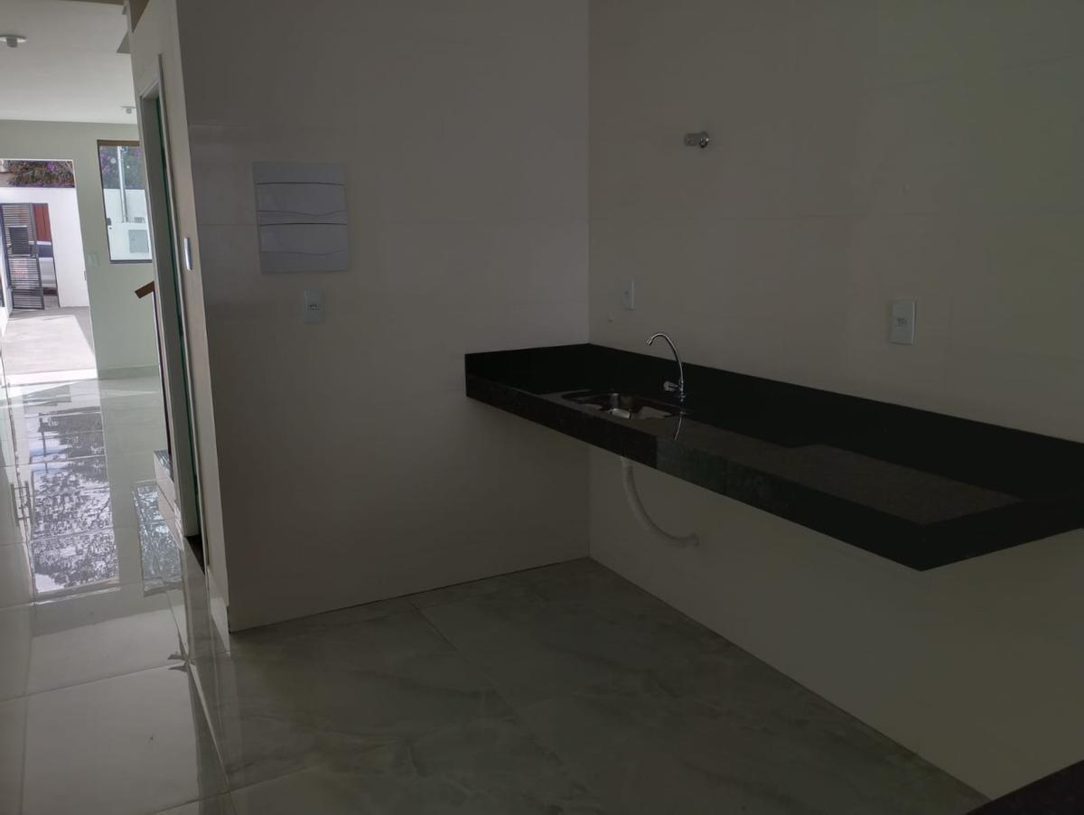 Casa, Candelária, 2 Quartos, 2 Vagas, 1 Suíte