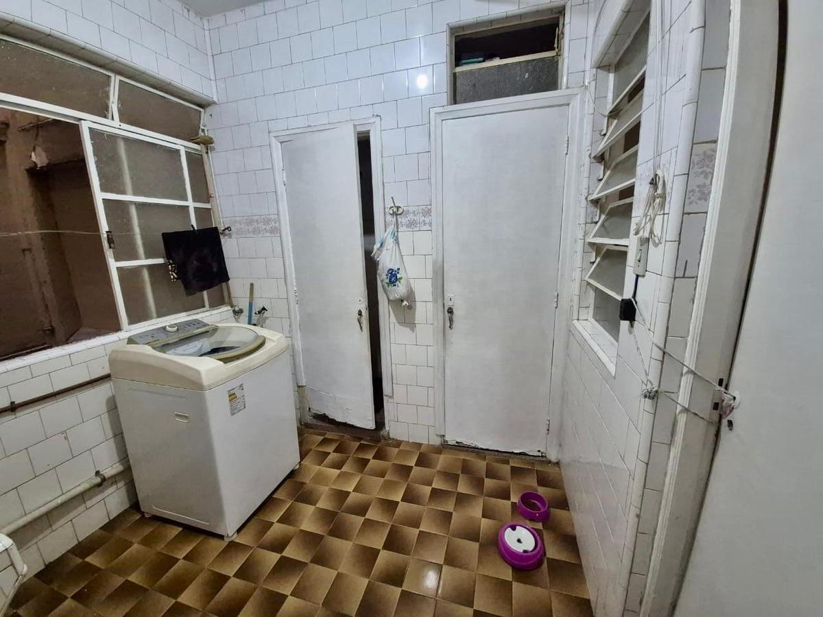 Apartamento, Centro, 4 Quartos, 0 Vaga, 1 Suíte