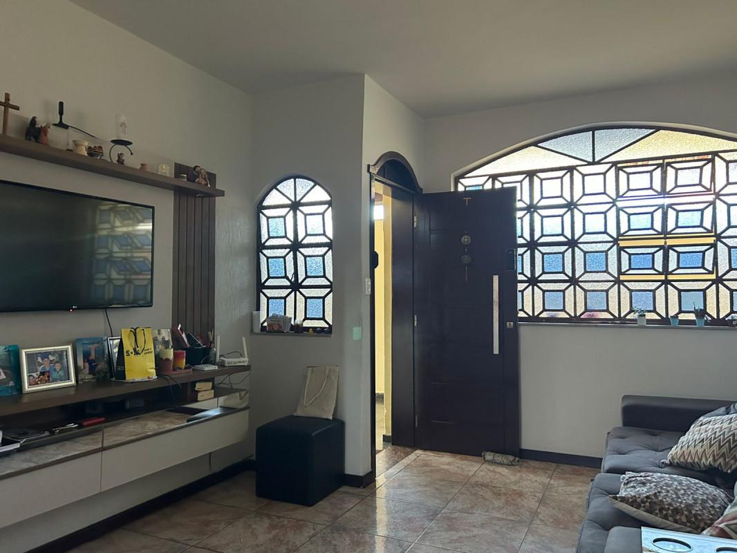 Casa, Padre Eustáquio, 7 Quartos, 4 Vagas, 2 Suítes