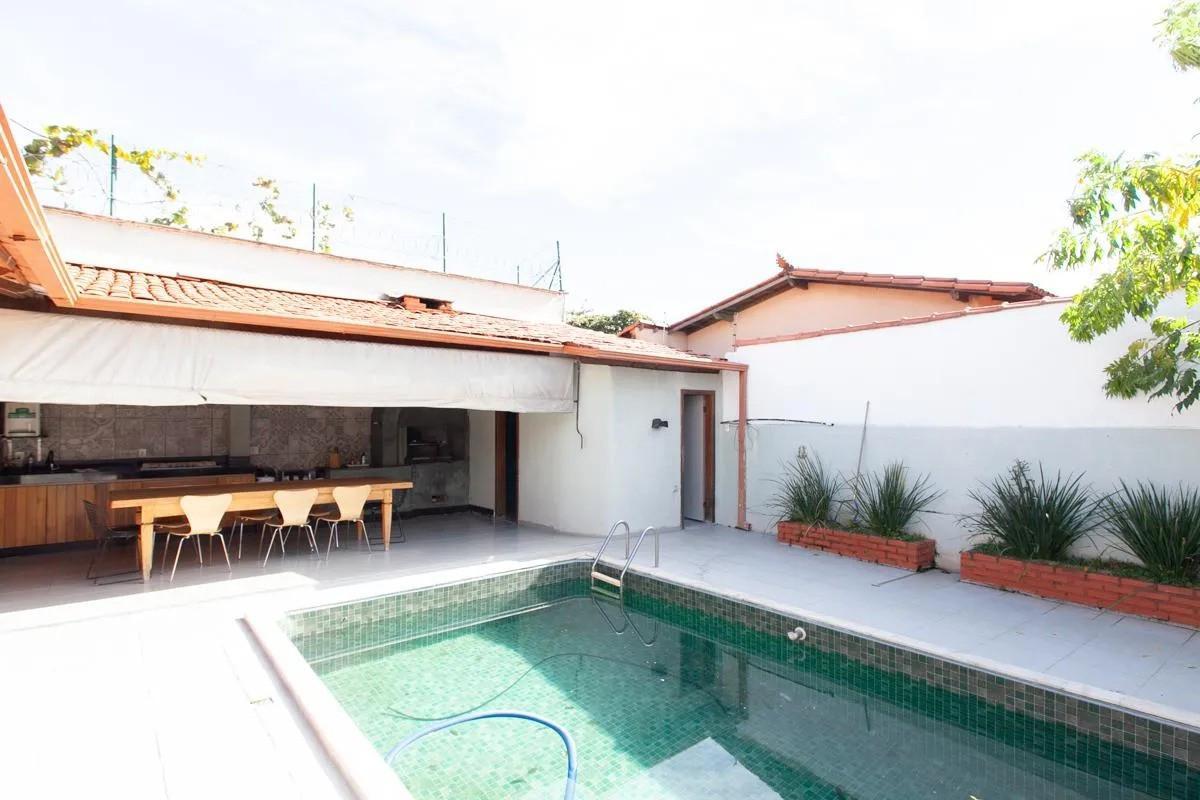 Casa, Santa Mônica, 4 Quartos, 4 Vagas, 1 Suíte