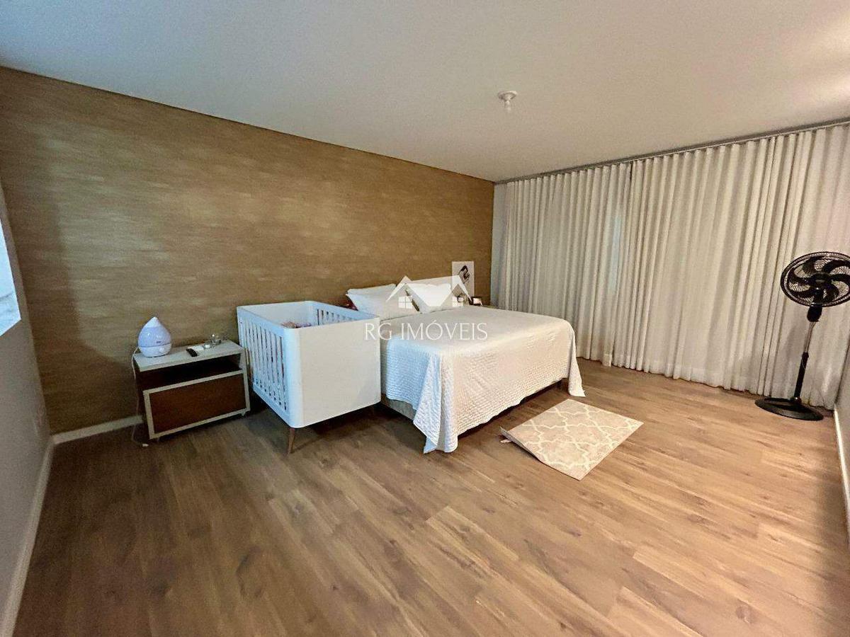 Casa, Eldorado, 4 Quartos, 4 Vagas, 1 Suíte
