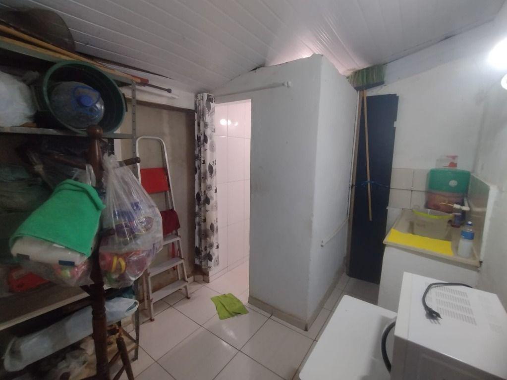 Andar, Centro, 0 Quarto, 0 Vaga