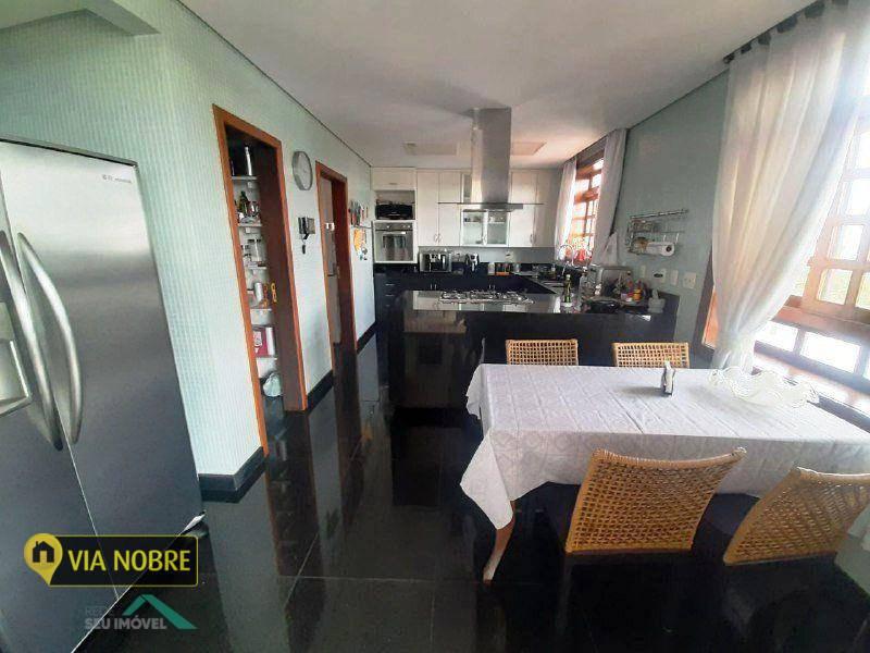Casa em Condomínio, Estoril, 5 Quartos, 4 Vagas, 5 Suítes