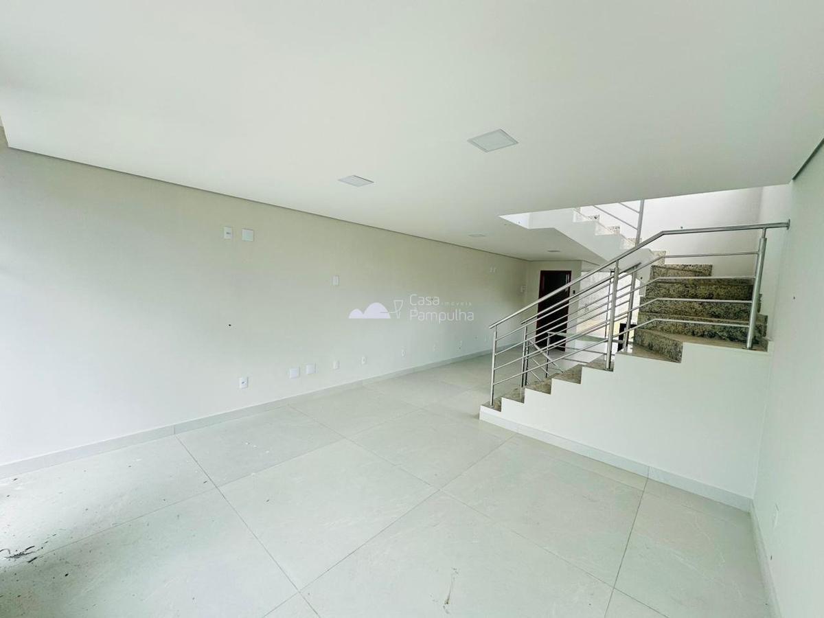 Casa, Planalto, 3 Quartos, 2 Vagas, 3 Suítes