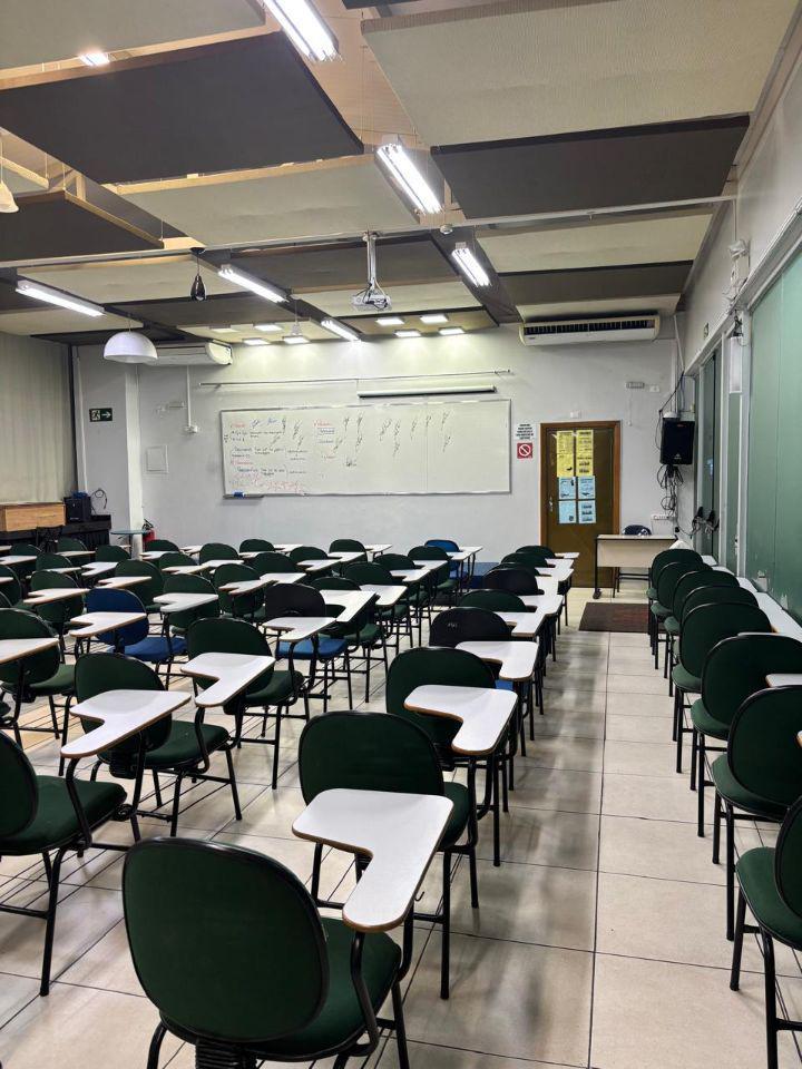 Andar, Liberdade, 0 Quarto, 13 Vagas