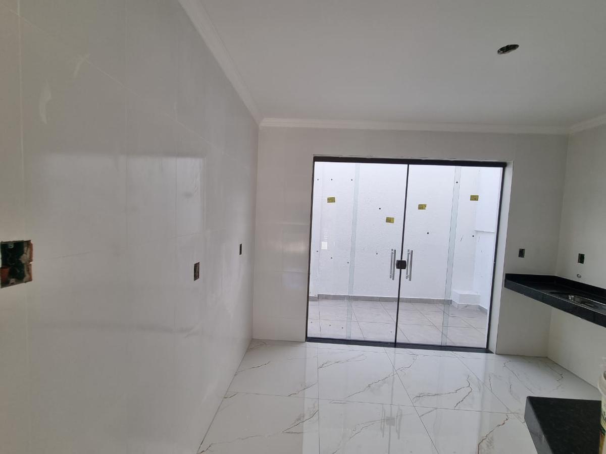 Casa, Santa Amélia, 3 Quartos, 2 Vagas, 1 Suíte