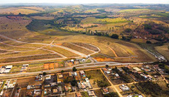 Lote, Pontevila, 0 Quarto, 0 Vaga