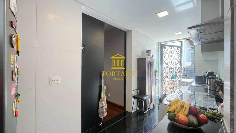 Casa, Serra, 3 Quartos, 3 Vagas, 3 Suítes