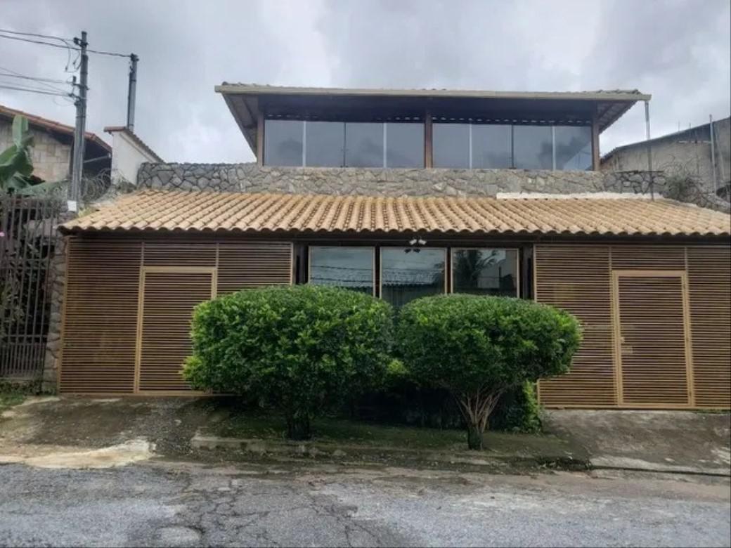 Casa Comercial, Jardim Guanabara, 3 Quartos, 4 Vagas
