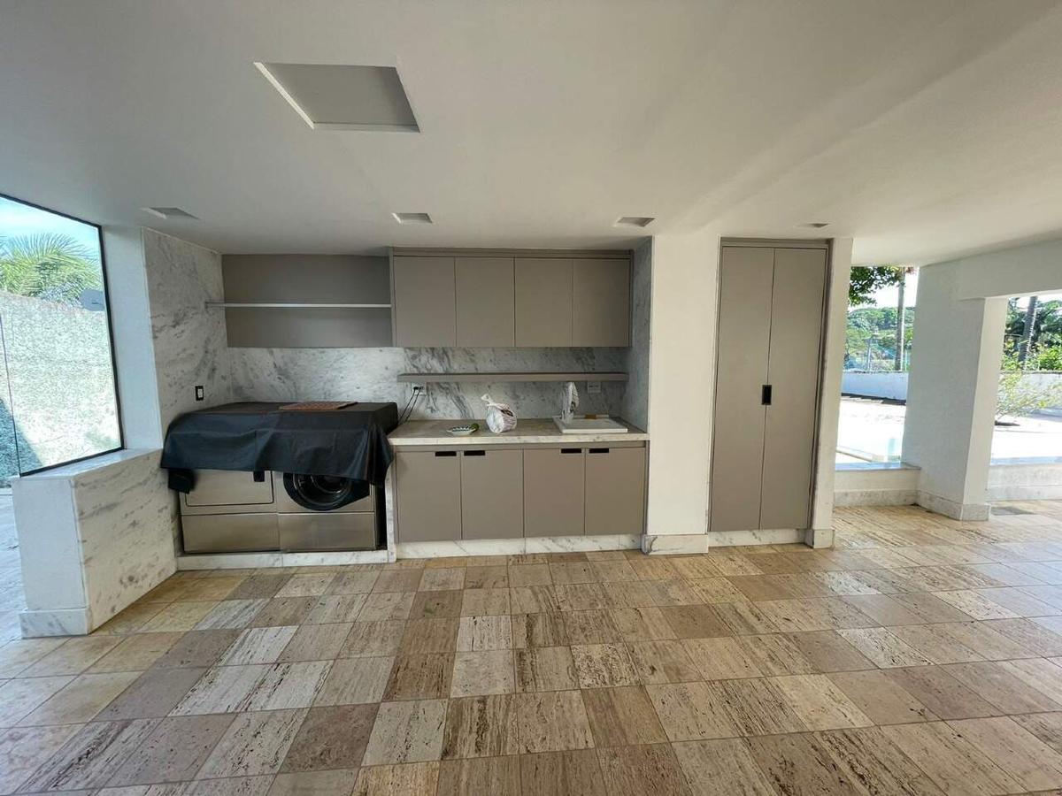 Casa, Bandeirantes (pampulha), 4 Quartos, 15 Vagas, 3 Suítes