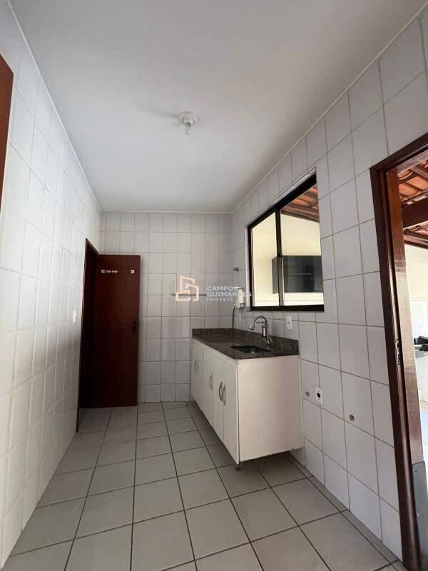 Casa, Castelo, 2 Quartos, 2 Vagas