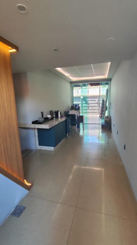 Casa, Itapoã, 4 Quartos, 2 Vagas, 1 Suíte