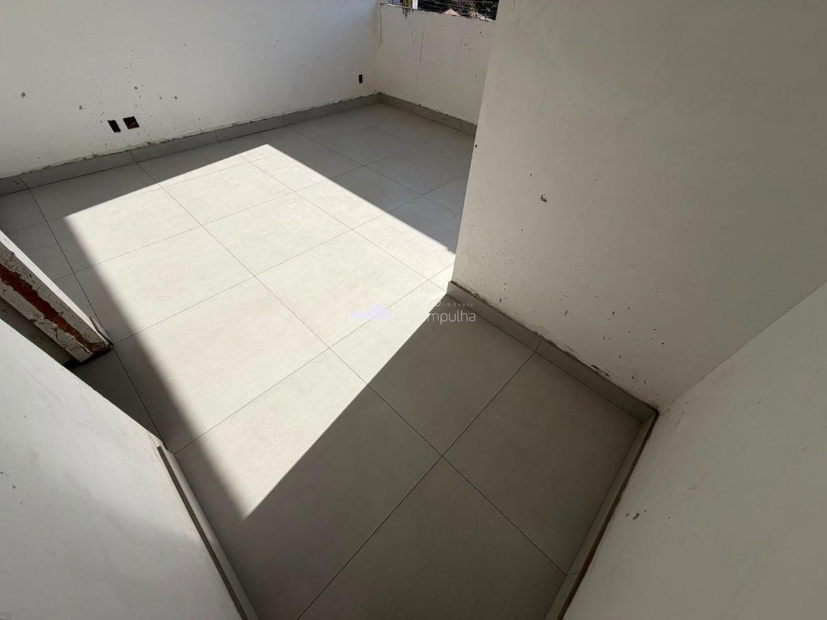 Casa, Itapoã, 3 Quartos, 2 Vagas, 1 Suíte