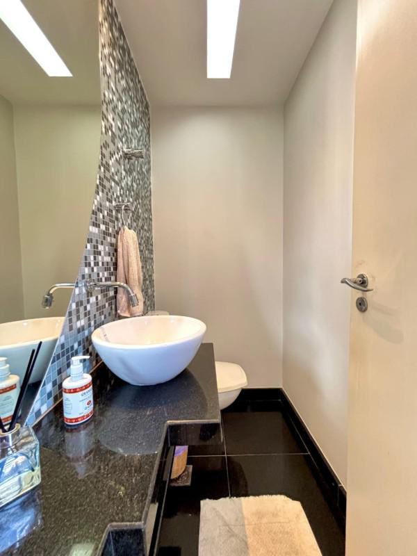 Cobertura, Funcionários, 4 Quartos, 4 Vagas, 2 Suítes