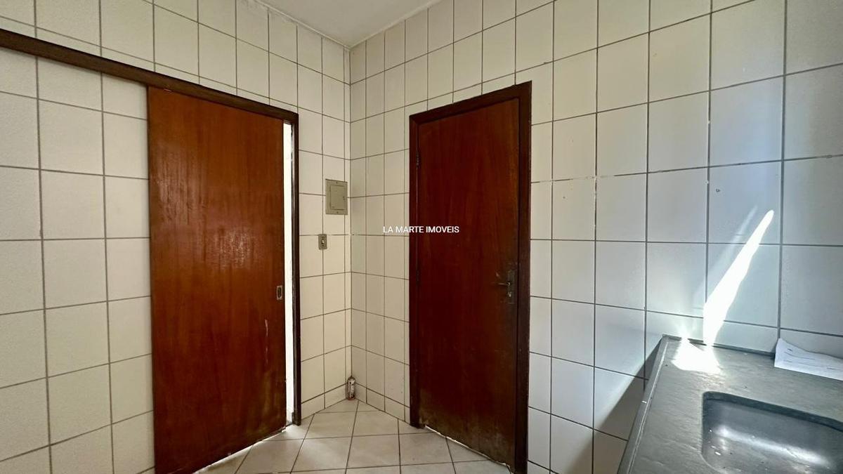 Casa, Fonte Grande, 2 Quartos, 1 Vaga