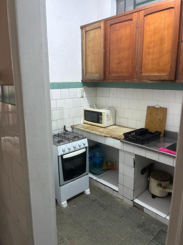 Prédio, Centro, 3 Quartos, 0 Vaga, 1 Suíte