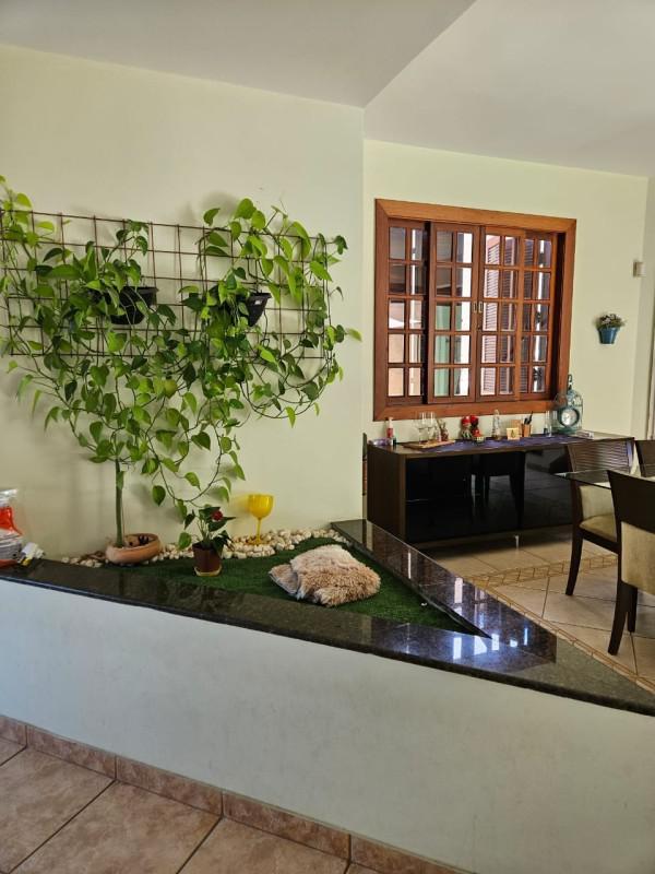 Casa, Fernão Dias, 4 Quartos, 4 Vagas, 1 Suíte