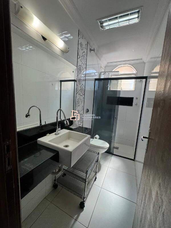 Apartamento, Barreiro, 3 Quartos, 2 Vagas, 1 Suíte