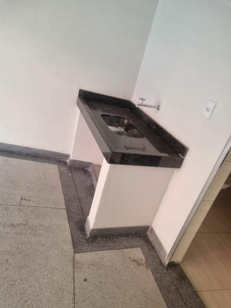 Andar, Dona Rosarinha, 0 Quarto, 0 Vaga