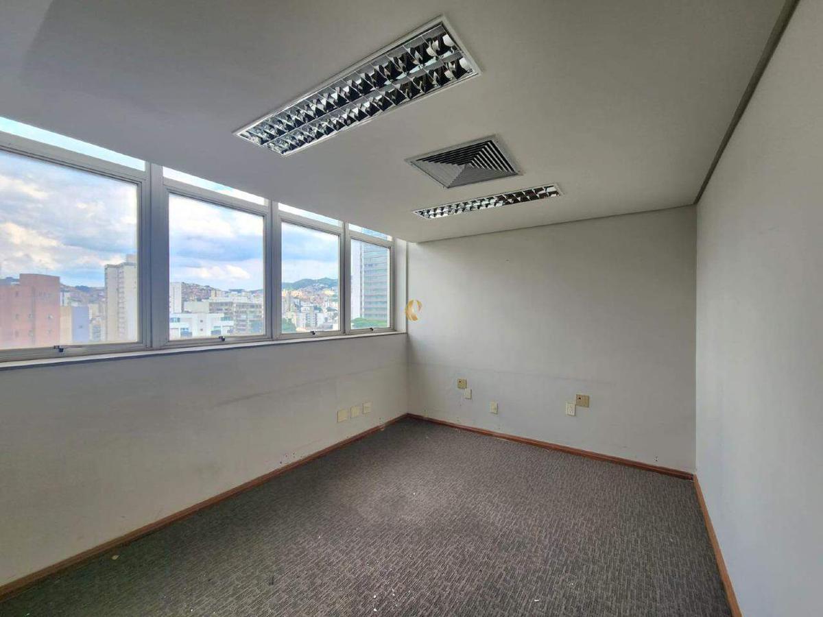 Sala, Funcionários, 0 Quarto, 11 Vagas