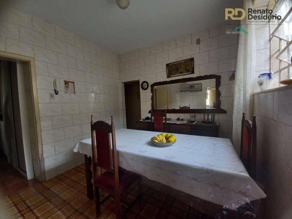 Casa, Sagrada Família, 3 Quartos, 2 Vagas