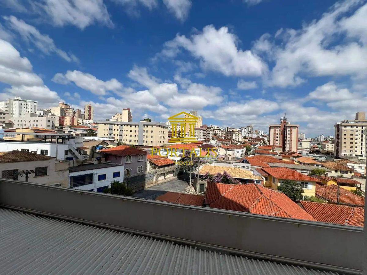 Apartamento, Floresta, 3 Quartos, 2 Vagas, 1 Suíte