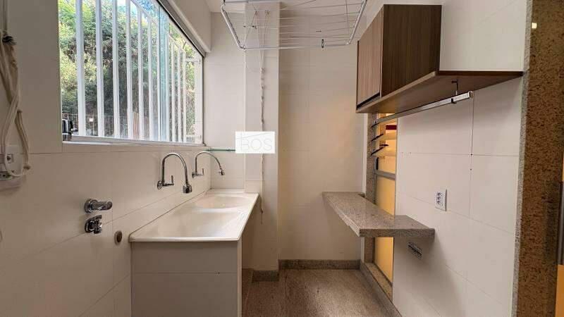 Apartamento, Sion, 4 Quartos, 2 Vagas, 1 Suíte