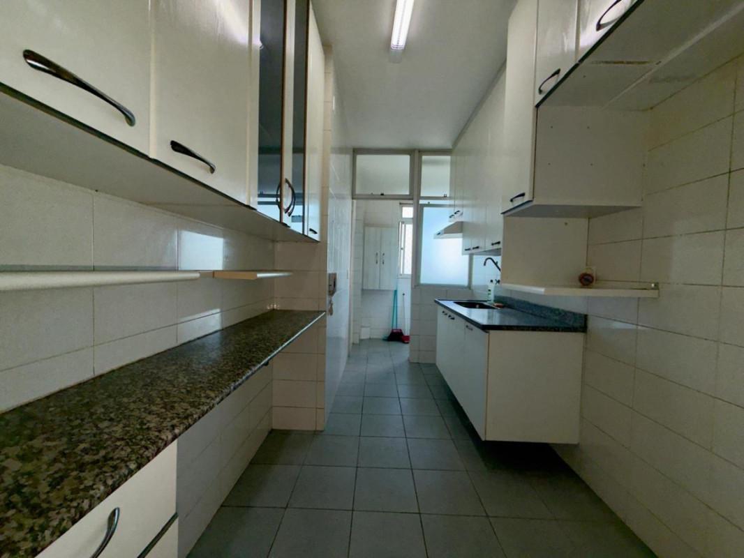 Apartamento, Santa Efigênia, 3 Quartos, 2 Vagas, 1 Suíte