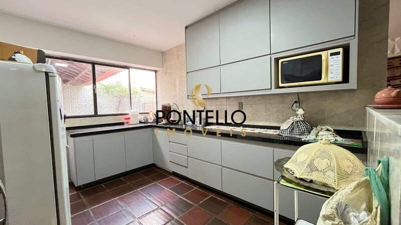 Casa, Serra, 7 Quartos, 8 Vagas, 2 Suítes