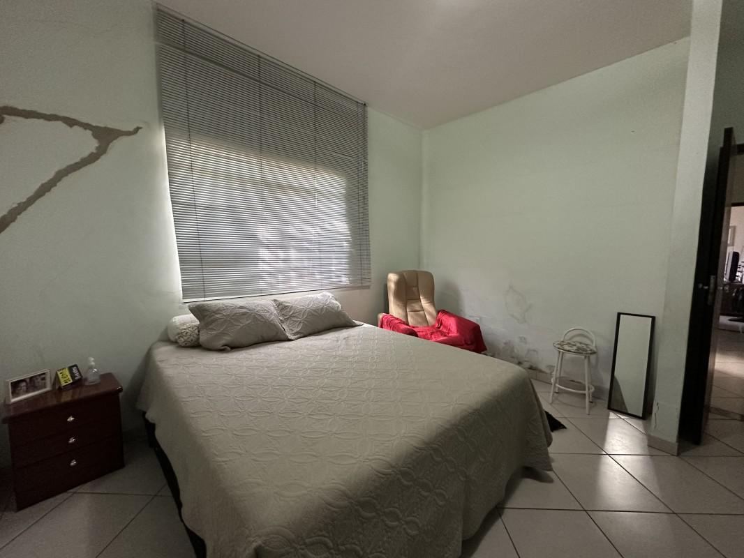 Casa, Caiçaras, 3 Quartos, 3 Vagas, 1 Suíte